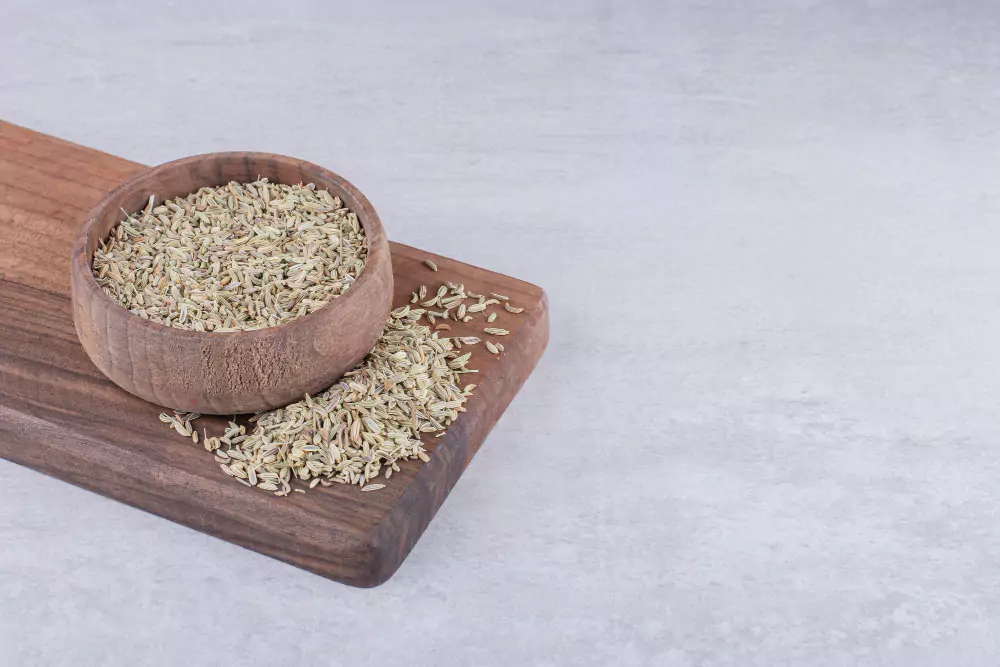 A erva doce, também conhecida como funcho, é uma planta aromática que muita gente usa na cozinha, mas poucos conhecem de verdade os seus poderes para a saúde.